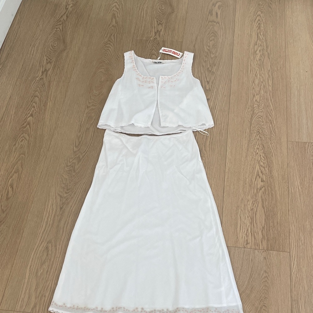 Nwt white Ciao Lucia skirt and top set
